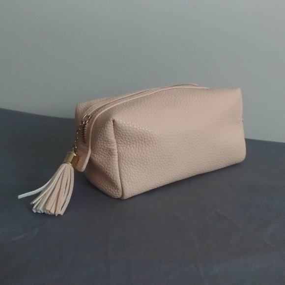 Makeup Bag - Picture 1 of 3